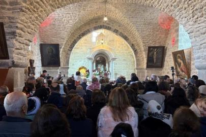 Aziz Anna Kilisesi 14 yıl sonra ibadete açıldı