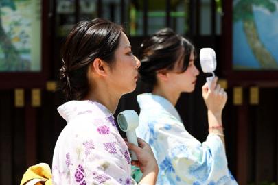 Bilim insanları uyardı: Sıcak hava, sigara ve alkol gibi yaşlandırıyor