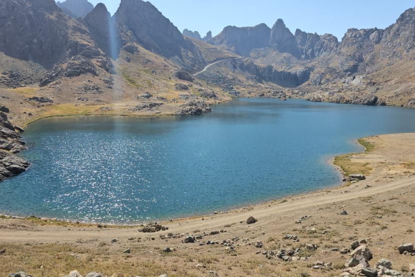 Cilo Dağları doğa tutkunlarını büyülüyor