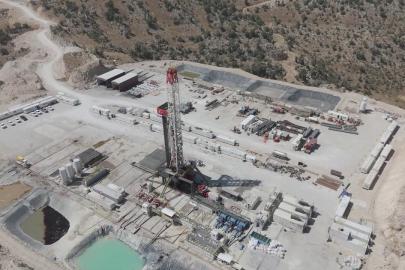 İki yerli petrol sondaj kulesi Şırnak'ta göreve başladı