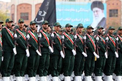 İran Devrim Muhafızları albayı "görev sırasında" öldü