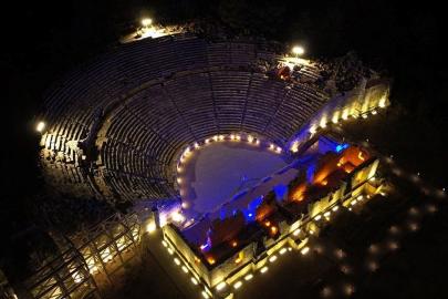 Yıldızların altında tarih yolculuğu: Patara Antik Kenti'ne yoğun ilgi