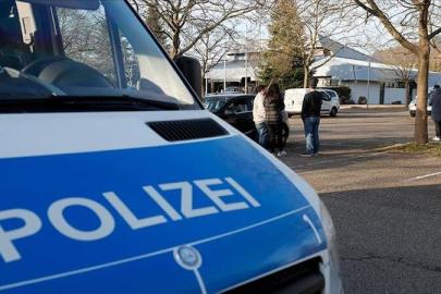 Almanya’da Aşırı Sağcı Silahlı Grup Şüphesi: 8 Kişiye Operasyon