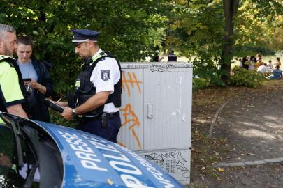 Berlin’de Feci Olay: Araç Öğrencilerin Arasına Daldı, 4 Yaralı