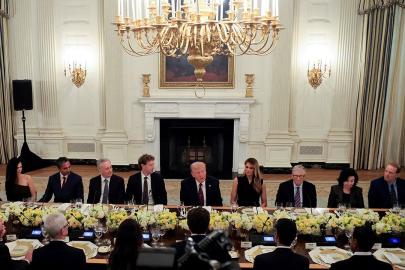 Beyaz Saray’daki teknoloji zirvesi: Elon Musk davet edilmedi, Zuckerberg ve Cook öne çıktı