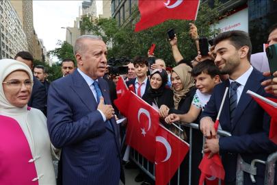 Cumhurbaşkanı Erdoğan, ABD Türkevi'nde Coşkuyla Karşılandı