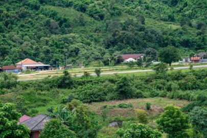 Dünyanın En Gizli Yeri: Haritalarda Hiç Yer Almayan Long Tieng