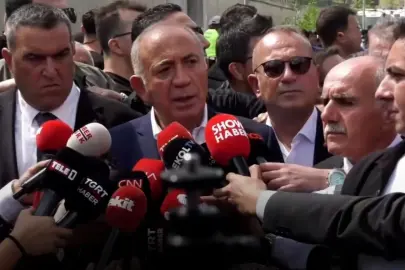 Gürsel Tekin’in binaya girmesine izin verdiği isimler