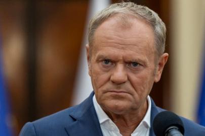 Polonya Başbakanı Tusk’un Aracı Çalındı: 24 Saat Korunmasına Rağmen Hedef Oldu