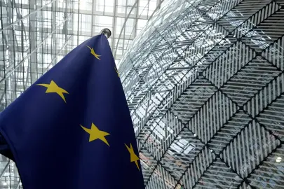 Trump’tan AB’ye Sert Tavsiye: “Putin’i Durdurmak İçin Hindistan ve Çin’e %100 Gümrük Vergisi Uygulayın”