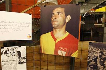 Türk Futbolunun "Taçsız Kral"ı Metin Oktay Ölüm Yıldönümünde Anılıyor