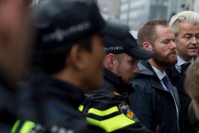 Hollandalı aşırı sağcı Wilders, terör tehdidine rağmen seçim kampanyasına döndü