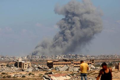 İsrail, Trump’ın Çağrısına Rağmen Gazze’de 126 Filistinliyi Katletti