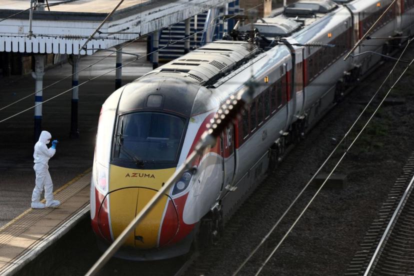 "10 Kez Cinayete Teşebbüs": İngiltere Treni Saldırganının İsmi Açıklandı