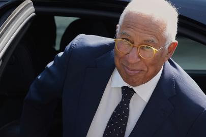 AB Konseyi Başkanı Costa’nın telefonları mahkeme onayı olmadan dinlendiği iddia edildi