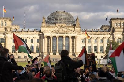 Almanya’da halkın yüzde 65’i İsrail’in Gazze’de savaş suçu işlediğini düşünüyor