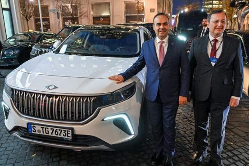 Bakan Mehmet Fatih Kacır, Almanya’da TOGG ile Görüntülendi