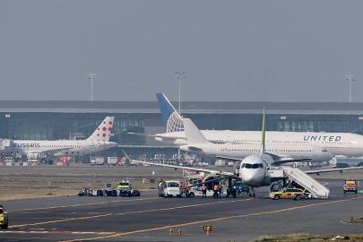 Brüksel Havalimanı’nda drone alarmı! Tüm uçuşlar durduruldu