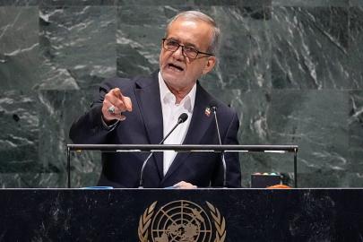 İran Cumhurbaşkanı Pezeşkiyan: “Nükleer Tesisleri Daha Büyük Bir Azimle Yeniden İnşa Edeceğiz”