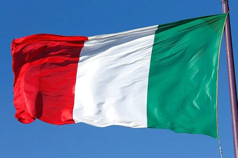 İtalya’da Bir Adam Ölmüş Annesinin Emekli Maaşı İçin Kılık Değiştirdi