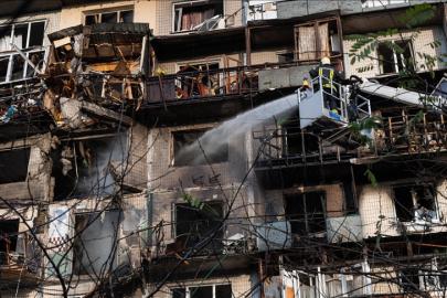 Rusya, Ukrayna’ya Hipersonik "Kinjal" Füzeleri ve 135 İHA ile Saldırdı