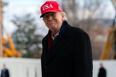 Trump: “Ukrayna ABD’ye En Ufak Minnettarlık Gösterdi mi?” Zelenskiy’den Yanıt: “Savaşı Başlatan Rusya”