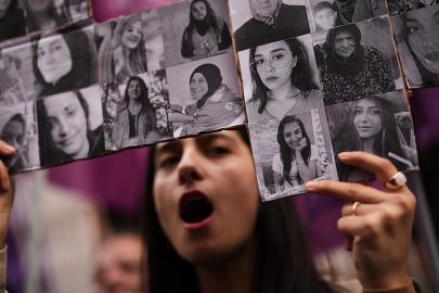 Türkiye Genelinde 25 Kasım Eylemleri: Kadınlar “İstanbul Sözleşmesi Yaşatır” Dedi