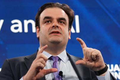 Yunanistan Maliye Bakanı, Facebook’taki Deepfake Reklam İçin Dava Açtı