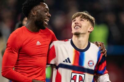 Bayern’in 17’lik Yıldızı Lennart Karl Tarihe Geçti!
