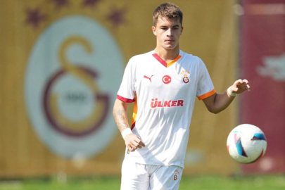 GALATASARAY U19’A MÜJDE: GOL MAKİNESİ EFE GÜNDAL SAHALARA DÖNDÜ!