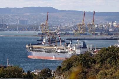 Karadeniz’de bir Rus tankeri daha saldırıya uğradı