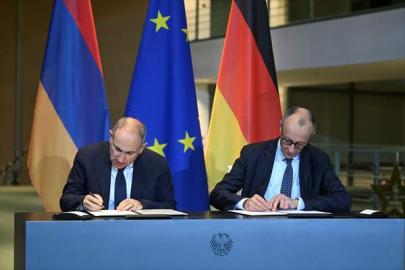 Merz ve Paşinyan Berlin’de Bir Araya Geldi