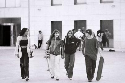 Z kuşağı dünyayı 'korkutucu bir yer' olarak görüyor