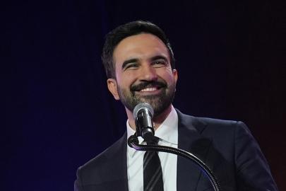 New York’ta Tarihi Gün! İlk Müslüman Belediye Başkanı Göreve Başlıyor