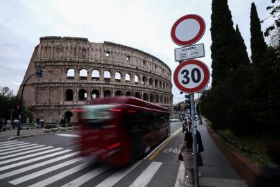 Roma Şehir Merkezinde Araçlara Yeni Hız Sınırı Getirildi