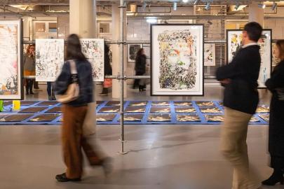 Sanatçı Vhils son 20 yılda ürettiği eserlerden bir seçki sunuyor