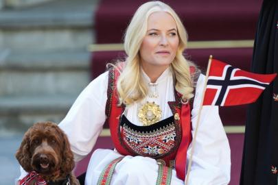 Oğlu tecavüzle yargılanıyor. Norveç Prensesi'nden Epstein itirafı