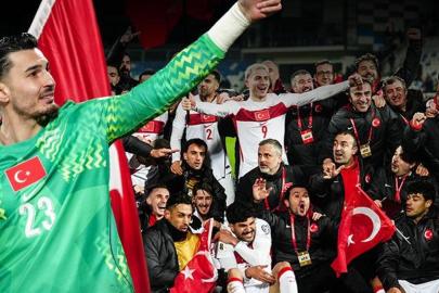 “Allah Yağmur Yağdırdı”: Millilerden Tarihi Zafer Sonrası Duygusal Sözler