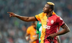 Ünlü Gazeteci Duyurdu: Osimhen Transferinde Ters Köşe