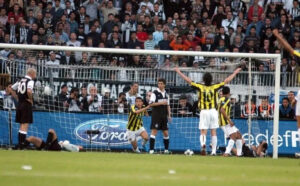 Fenerbahçe İkinci Devrelerde, Beşiktaş İlk Yarılarda Etkili Oynuyor